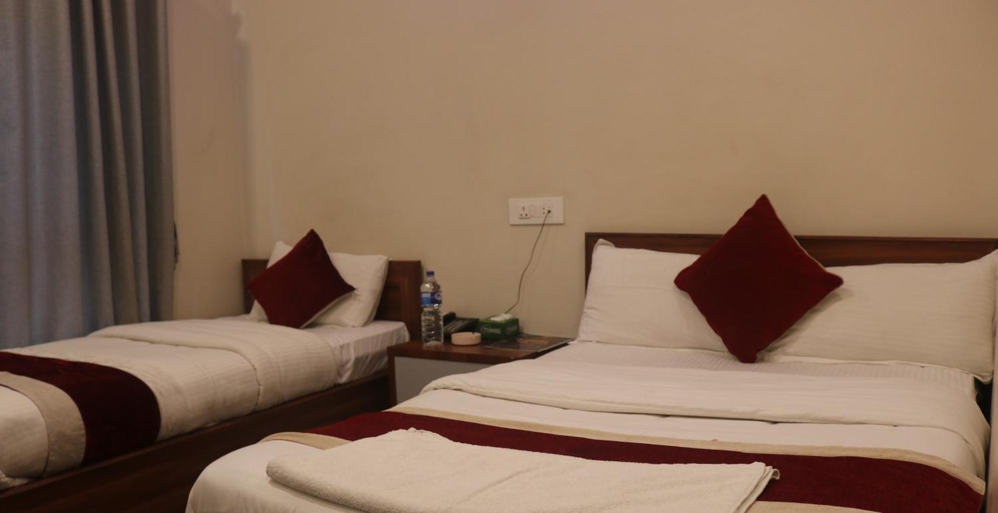Hotel Tiktok Katmandu Dış mekan fotoğraf