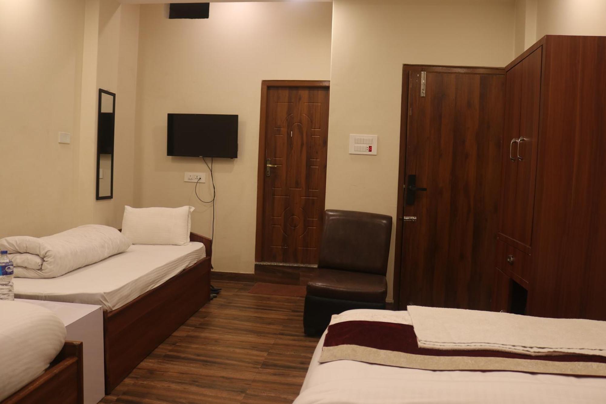 Hotel Tiktok Katmandu Dış mekan fotoğraf